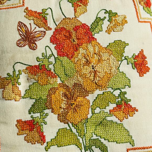Finished Golden Bee Stamped Cross Stitch Kit Pansies Pillow 14”X 14” - Picture 6 of 9